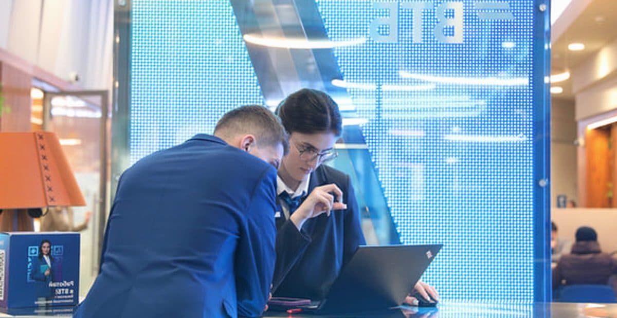 ВТБ увеличил чистую прибыль в 1,6 раза за семь месяцев